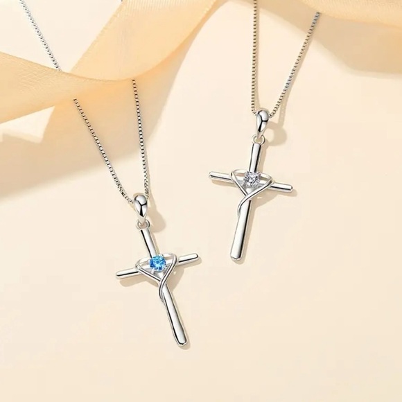 925 Sterling Silver Cross With Blue Zirconia!!! - Picture 1 of 4